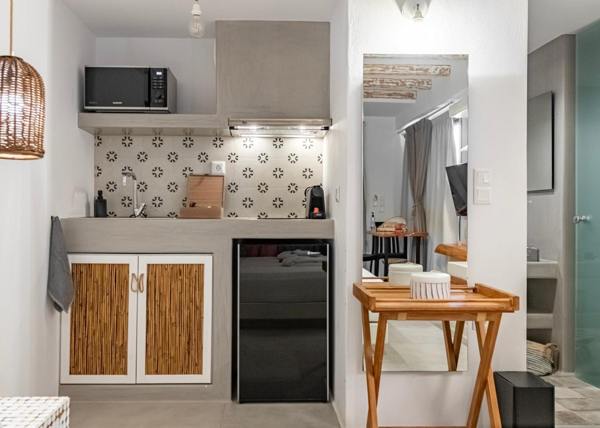 Aelia Suites Adamantas  Dış mekan fotoğraf