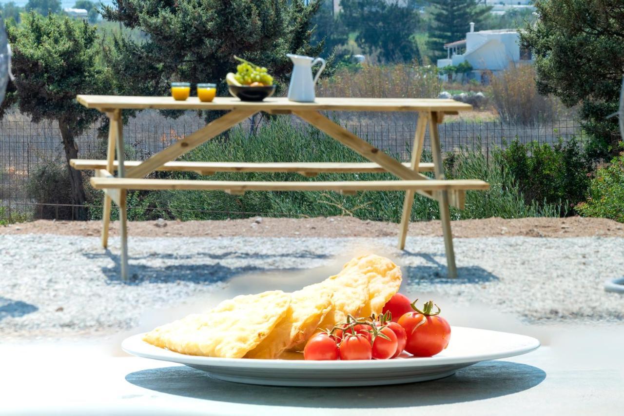 Aelia Suites Adamantas  Dış mekan fotoğraf